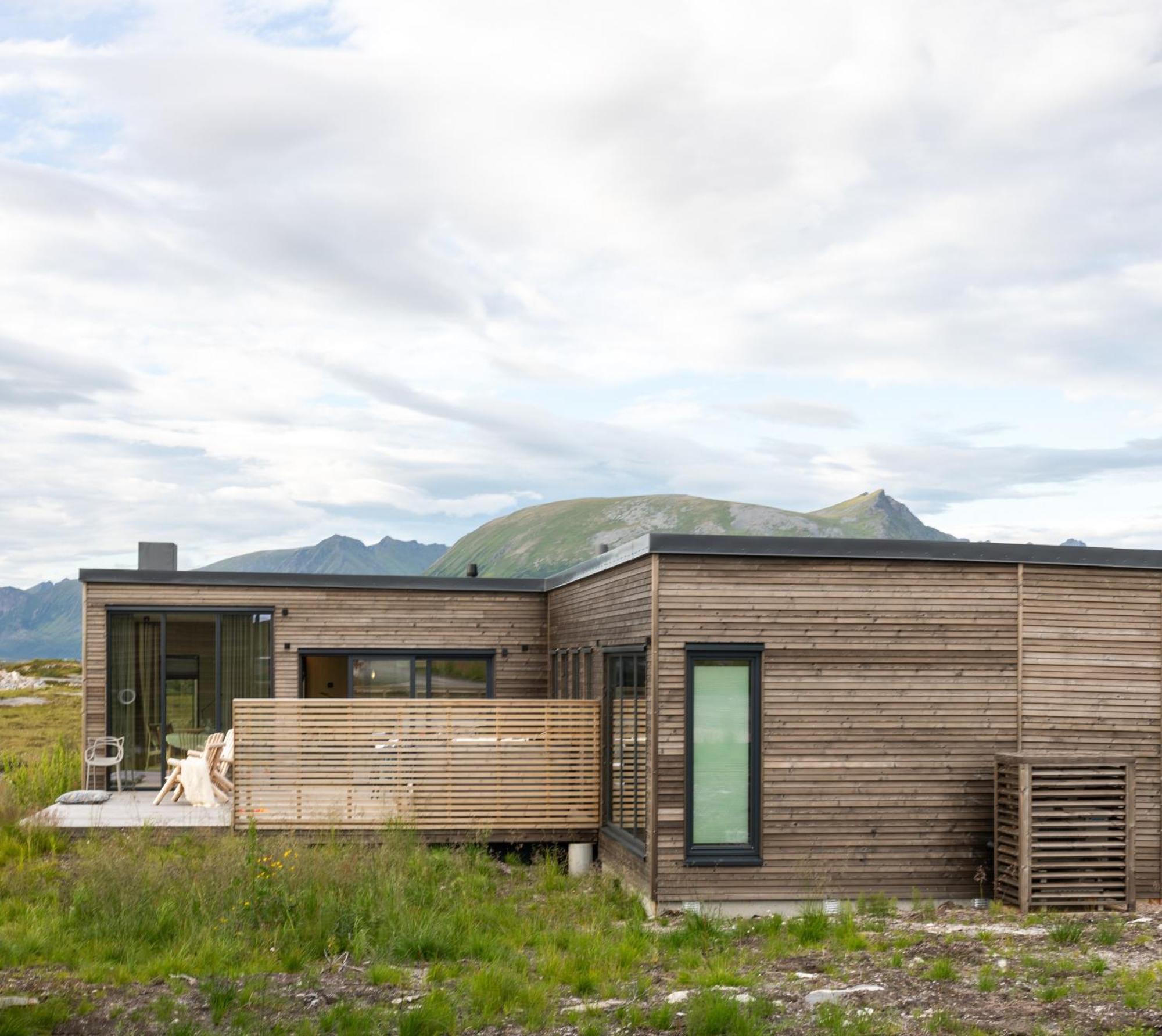 Luksushytte Med Jacuzzi, Summer&Winter Retreat Lyngværet Exterior foto